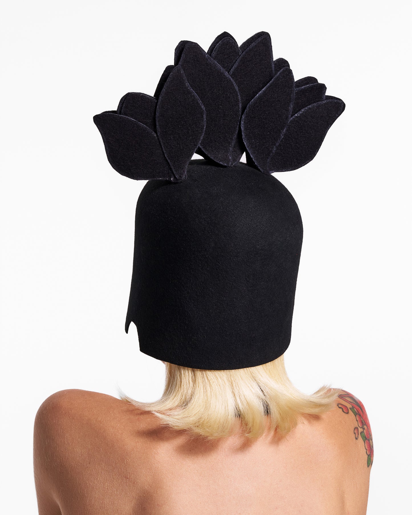 Tulip Monument Head Accessory